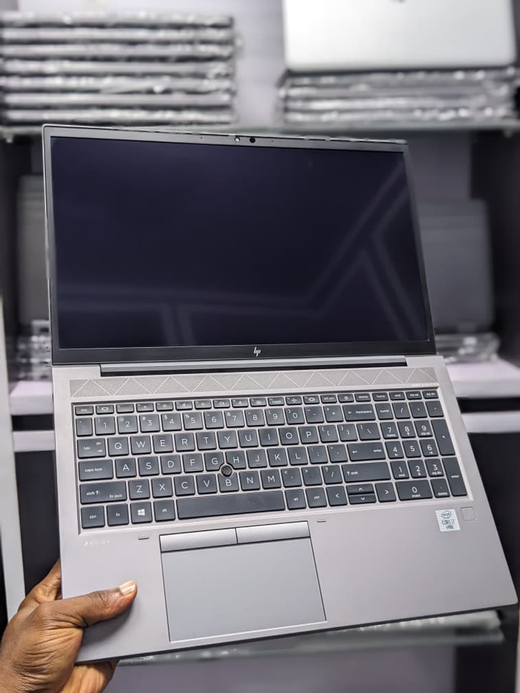 HP ZBook Firefly 15 G7